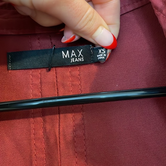 Red utility jacket - Picture 2 of 4